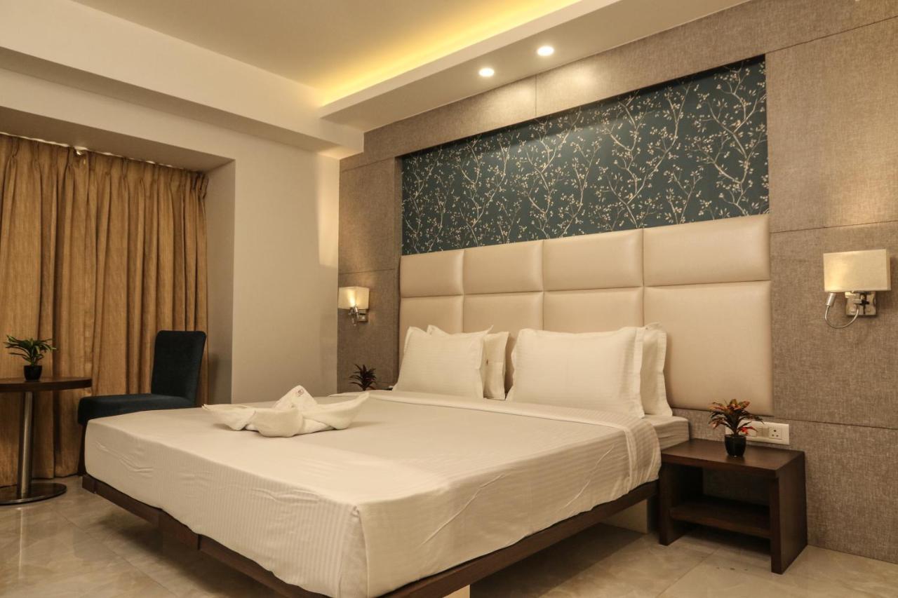 The Grand Asansol 호텔 외부 사진