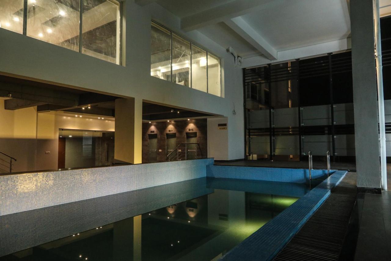 The Grand Asansol 호텔 외부 사진